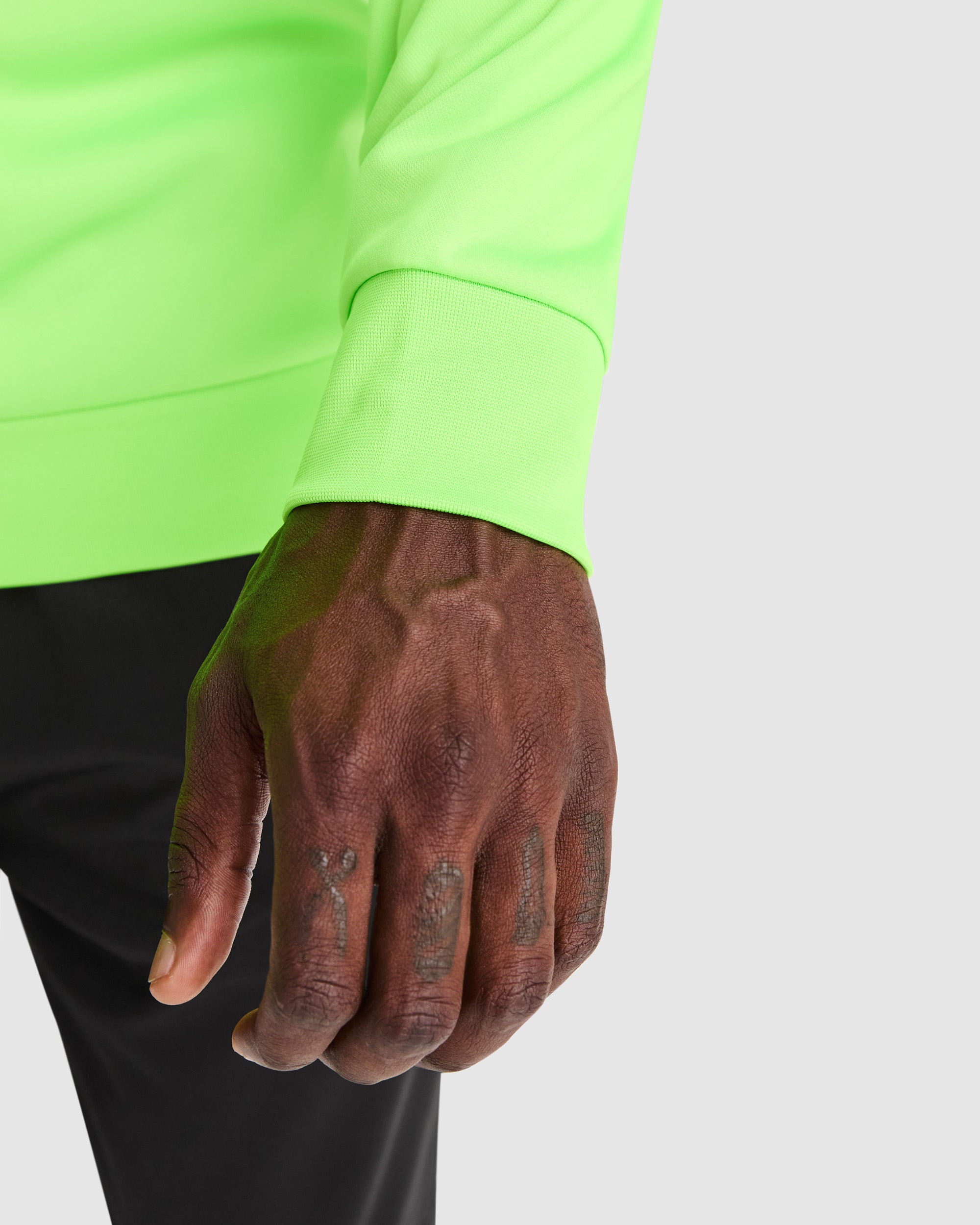 JACHETĂ SPORT CU MÂNECI REGLAN